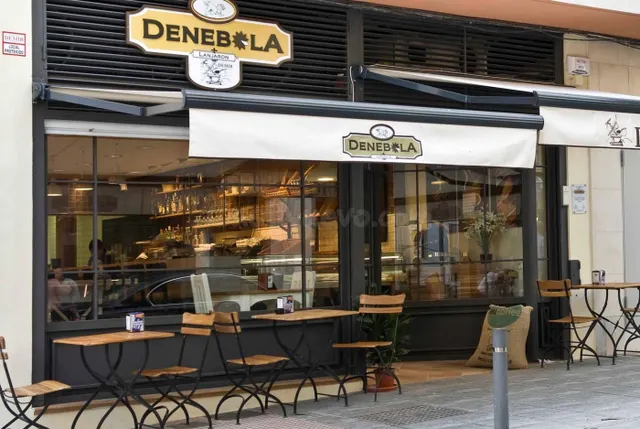 NEGOCIO CAFETERÍA EN LANJARÓN — 3