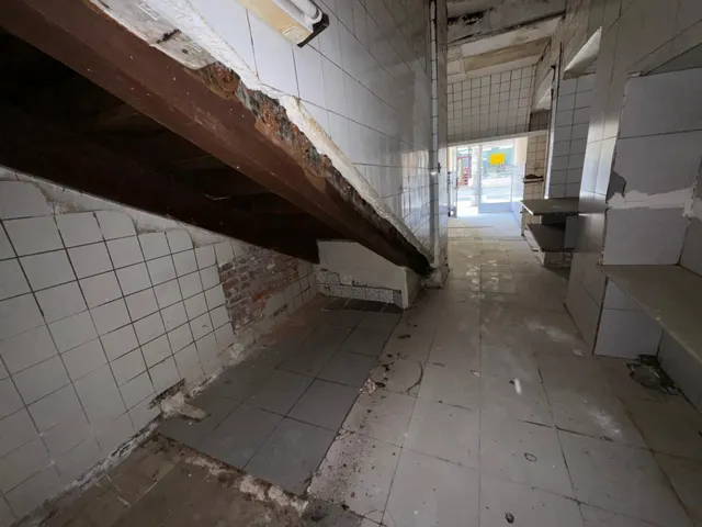 ALQUILER: Local Comercial Avenida España — 6