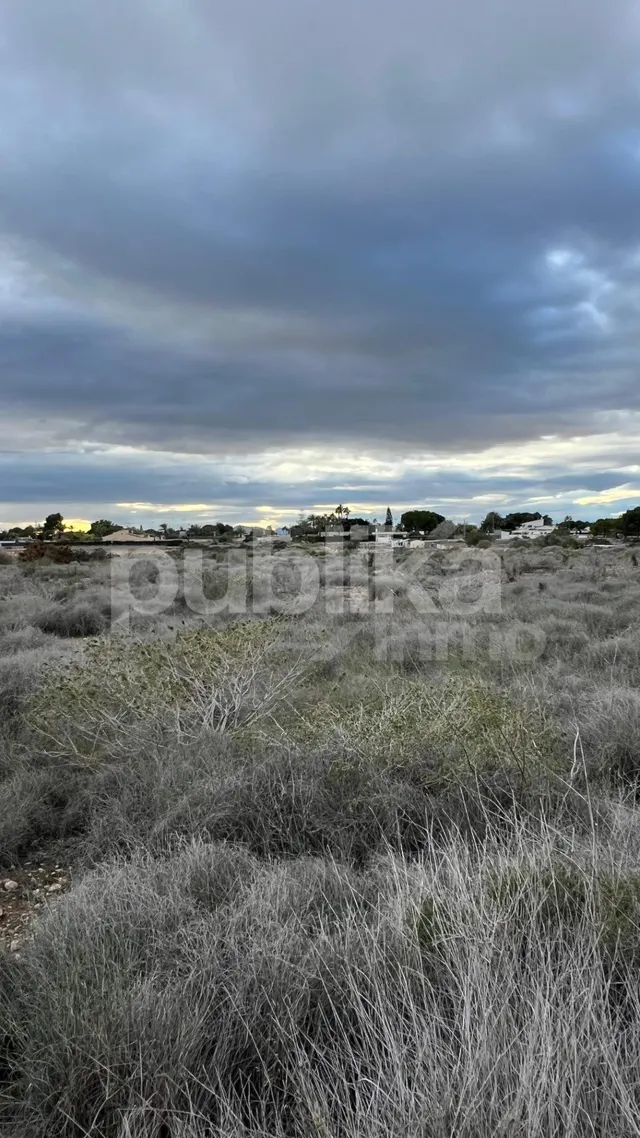 Solar 5 habitaciones en venta - Maitino-Perleta — 5