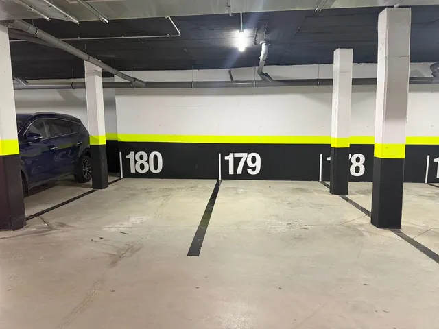 Apartamento 3 habitaciones 132m² en venta - Centro — 40