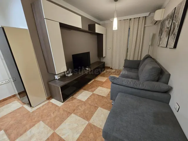 Piso con garaje muy próximo al centro - foto 3
