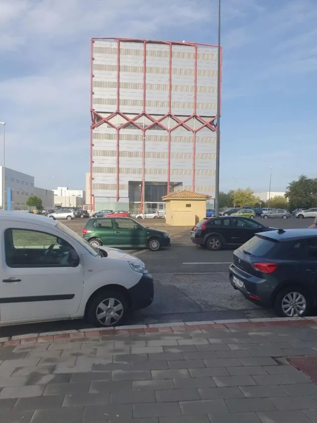 Oficina 2242m² en alquiler - Tarazona