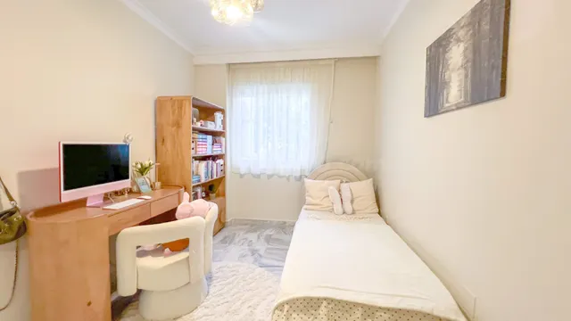 Piso reformado en La Dama de Noche, junto a Puerto Banús, Marbella — 27