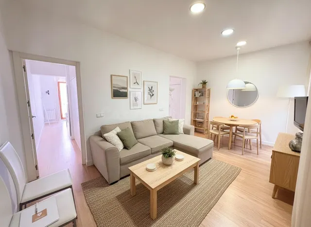 Piso 2 habitaciones 73m² en venta - Embajadores - foto 5