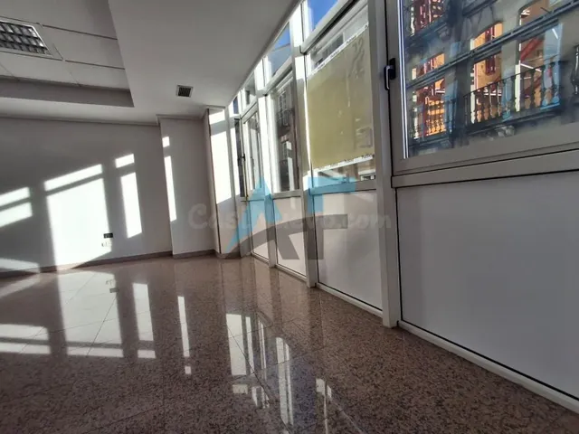 Alquiler de Oficina en el Centro de Ourense: Ideal para Nego - foto 3