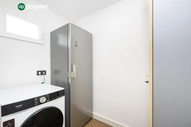 Chalet en parcela urbana de 833 metros. — 16