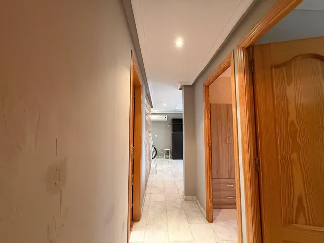OPORTUNIDAD EN ALICANTE | LUZ, ALTURA Y VISTAS PRIVILEGIADAS — 12