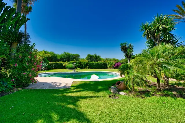 Chalet 4 habitaciones 350m² en venta - Marbella — 46