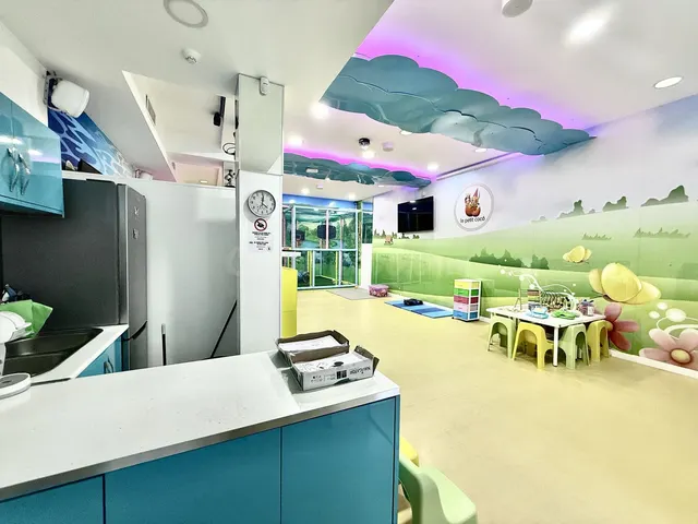 Local comercial 119m² en venta - Centro — 4
