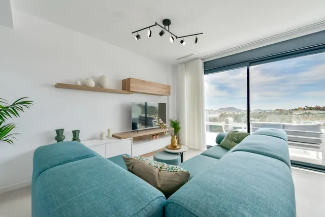 FABULOSO ÁTICO EN RESIDENCIAL DE LUJO CON VISTAS AL MAR EN FINESTRAT. — 6