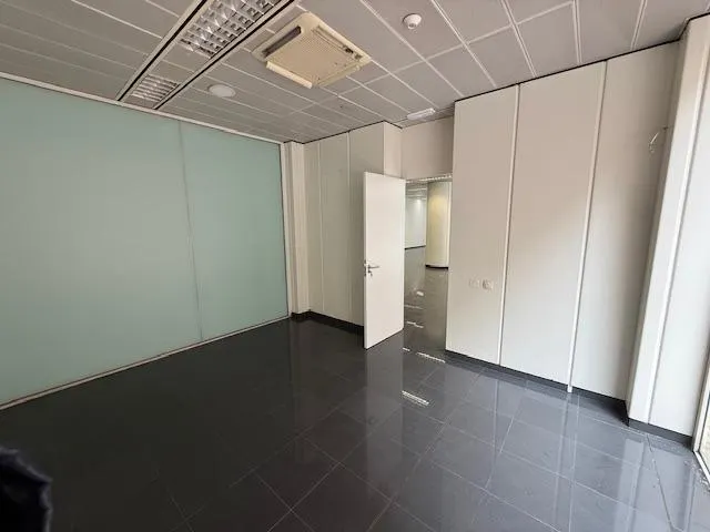 ALQUILER LOCAL CENTRICO, ZONA AVDA. GENERAL PRIMO DE RIVERA, 225M2. — 8