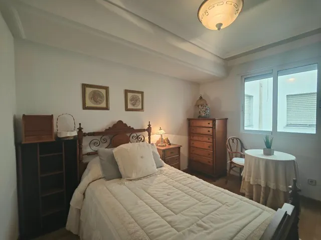 SE VENDE ELEGANTE Y GRAN VIVIENDA FRENTE A PUERTO DEPORTIVO - ALICANTE — 19