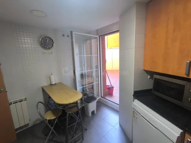 PISO DE ALQUILER CON TERRAZA - PISCINA COMUNITARIA Y PARQUING ADICIONAL — 5
