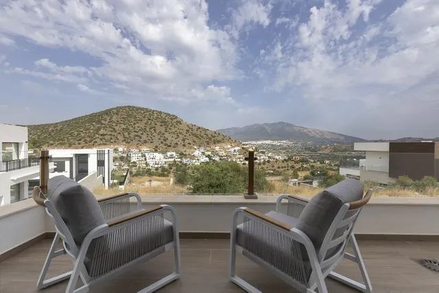 Chalet 4 habitaciones 199m² en venta - South of spain — 48