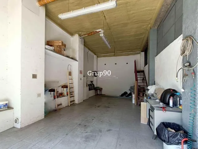 Local comercial a pie de calle de 240m2 en Zona Instituts — 25