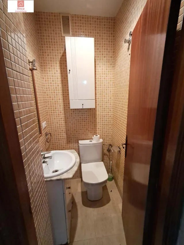 Se vende en Montijo, duplex, zona virgen de barbaño (pistas de padel), climatizado y cocina amueblada — 9
