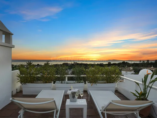Ático Dúplex 2 habitaciones 180m² en venta - Marbella - foto 2
