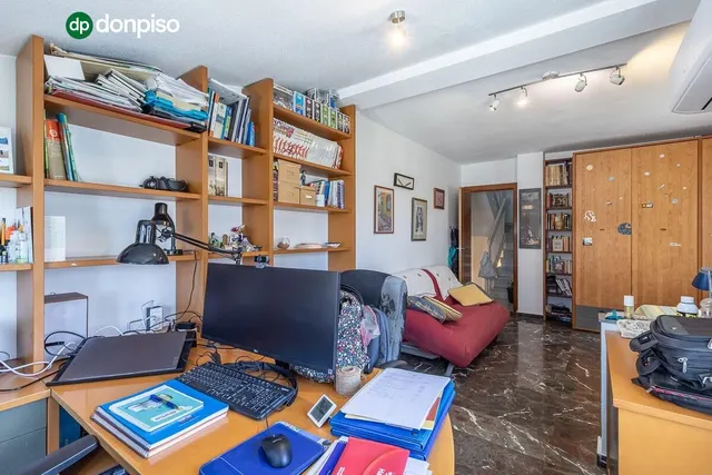 CASA PAREADA EN LA ZUBIA CON PISCINA, ZONA DE BARBACOA Y JARDÍN — 26