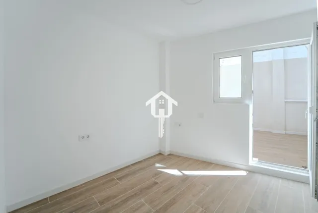 EDIFICIO OBRA NUEVA EN VENTA EN ALICANTE. ZONA DE CAROLINAS ALTAS, 406m2 TOTALES, 4 PLANTAS INDEPENDIENTES, ASCENSOR — 23