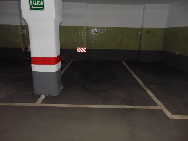 PLAZA DE GARAJE EN VENTA CALLE CLARA DEL REY PROSPERIDAD — 2