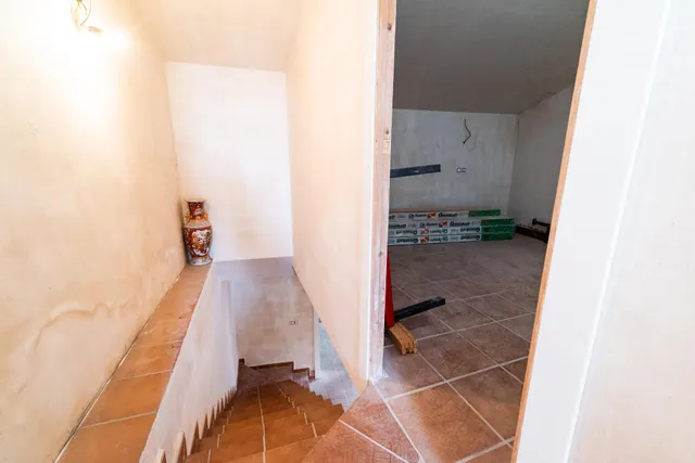 Casa reformada en Colomera lista para terminar a tu gusto — 23