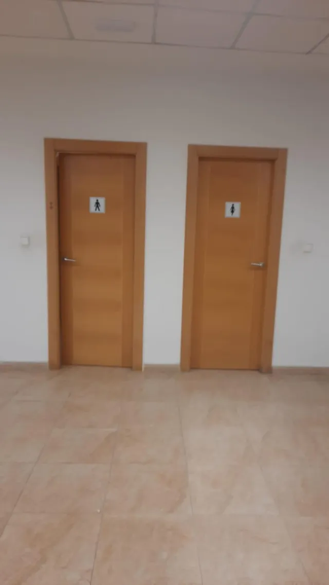 ALQUILER GRAN LOCAL 548M2. EN LA FLOTA, ARREGLADO PARA ENTRAR — 7