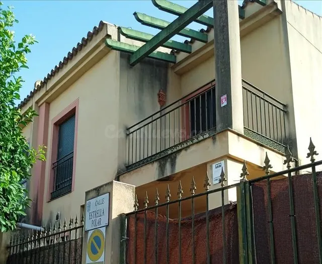 Casa 5 habitaciones 144m² en venta - Bormujos - foto 3