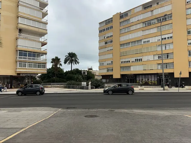 Garaje 30m² en venta - Centro — 6