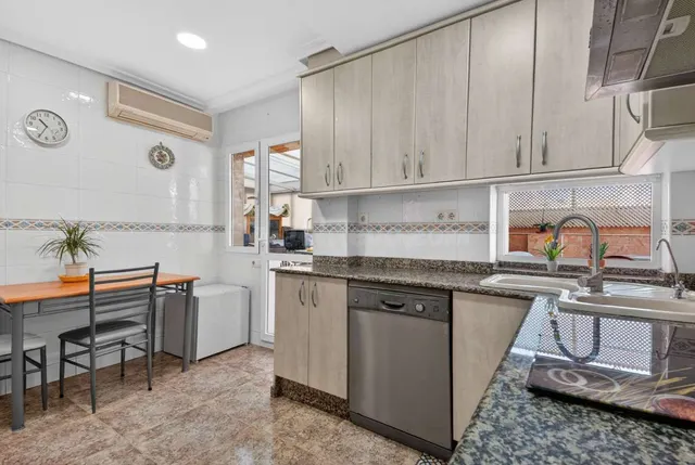 Apartamento 2 habitaciones 96m² en venta - LA PUNTICA — 5