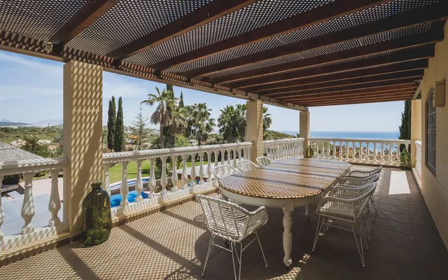 Chalet 7 habitaciones 557m² en venta - Costa Del Sol - foto 3