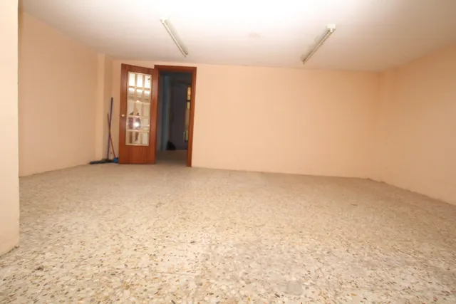 VENTA DE LOCAL COMERCIAL EN EJEA — 9