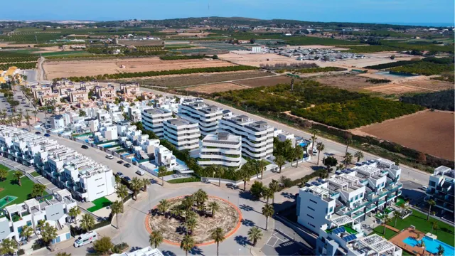 Apartamento 2 habitaciones 96m² en venta - EL RASO — 13