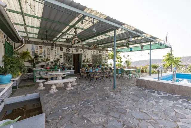 Se vende exclusiva vivienda en Alfacar – Cuesta de Víznar con extension de terreno rústico de 6.000m2 — 18