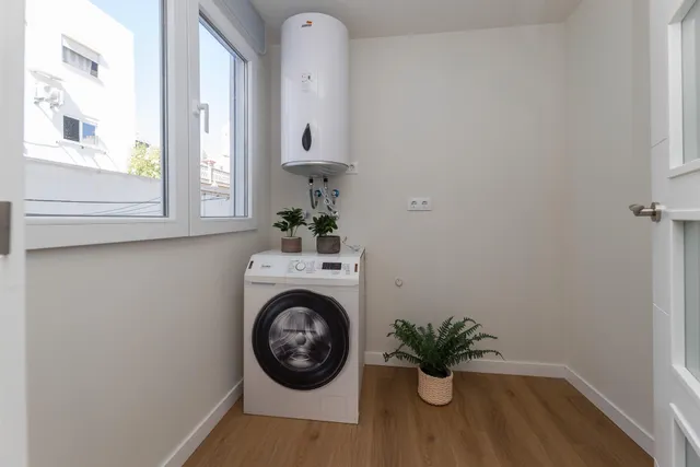 Piso reformado y luminoso con balcón en Palma — 23