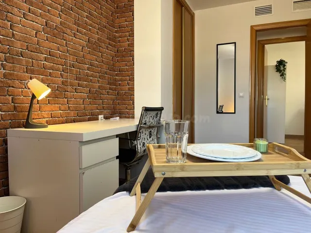 Habitación de alquiler en C/ Rosa García Ascot 475€ - 1 de Noviembre — 5