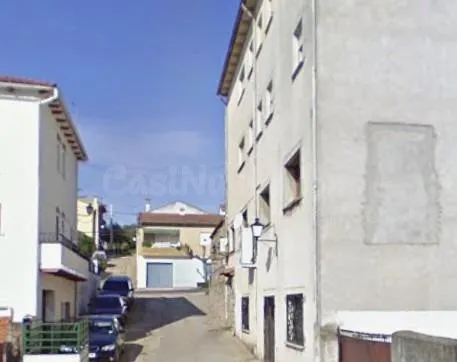 CASA EN PERALES DEL PUERTO