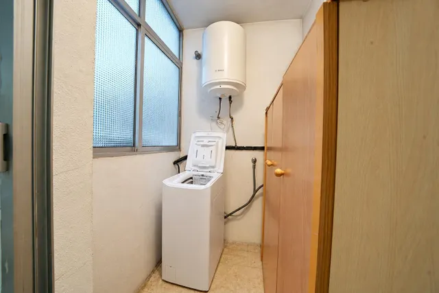 PISO DE 103 M2 CON GARAJE, TRASTERO Y BALCÓN EN PLENO CENTRO DE ALICANTE: 3ª PLANTA CON ASCENSOR — 18