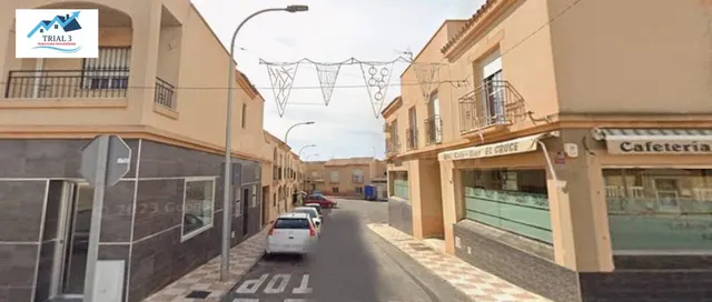 Venta de piso en Roquetas de Mar, Almería.