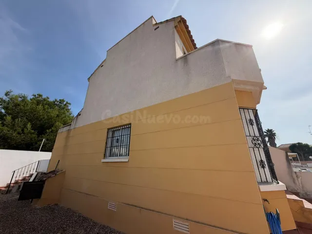 OPORTUNIDAD DE INVERSION EN LOS BALCONES - Alicante - foto 3