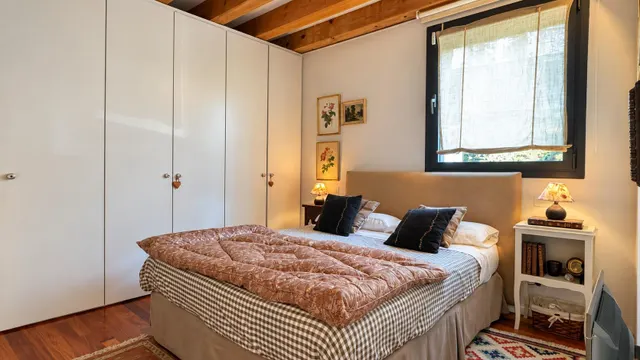 Vivienda con terraza y vistas al mar en canales — 15