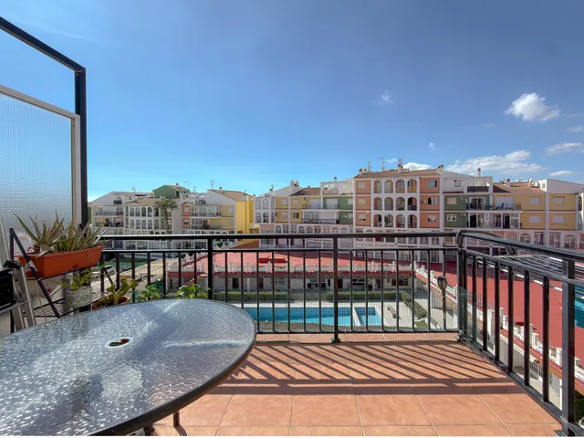 La Veleta! Espectacular apartamento con increíble diseño y Licencia turística+ Amplia terraza con vistas panorámicas y laterales al mar (250 mts playa) — 21