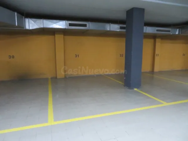 PLAZA DE PARKING EN EL RAVAL - foto 2