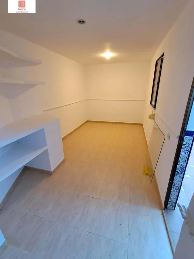 Se vende en Montijo, duplex, zona virgen de barbaño (pistas de padel), climatizado y cocina amueblada — 10