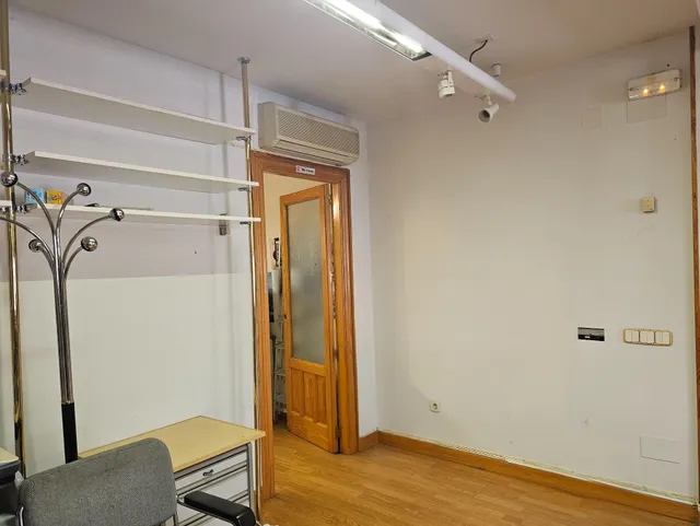 Local comercial en venta en el real sitio de san ildefonso (Segovia) — 5