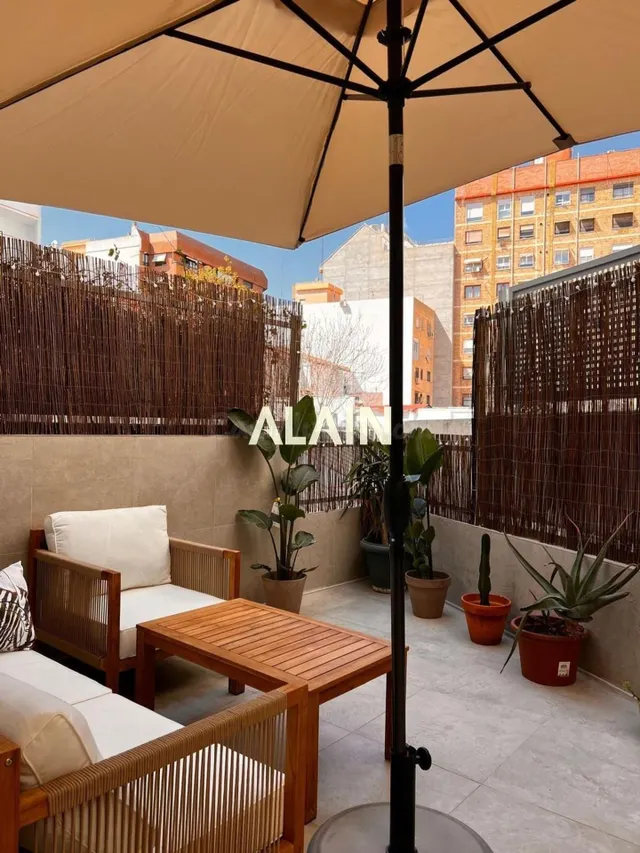 ESTUDIO EN VENTA EN RUZAFA - VALENCIA.