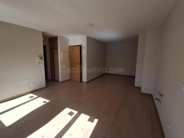 Piso a estrenar de 1 dormitorio con ascensor en el centro de Ribadeo – Cerca de las playas — 4