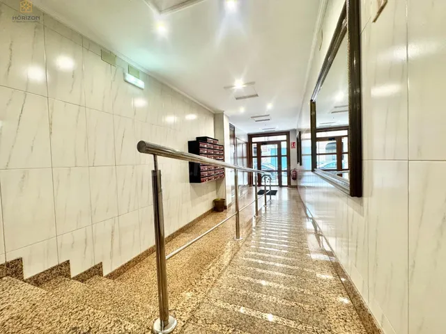 Piso reformado en alquiler junto a la playa de San Lorenzo, Gijón — 27