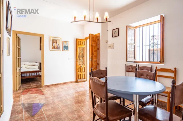 CASA DE PUEBLO CON ENCANTO EN PERIANA - foto 4
