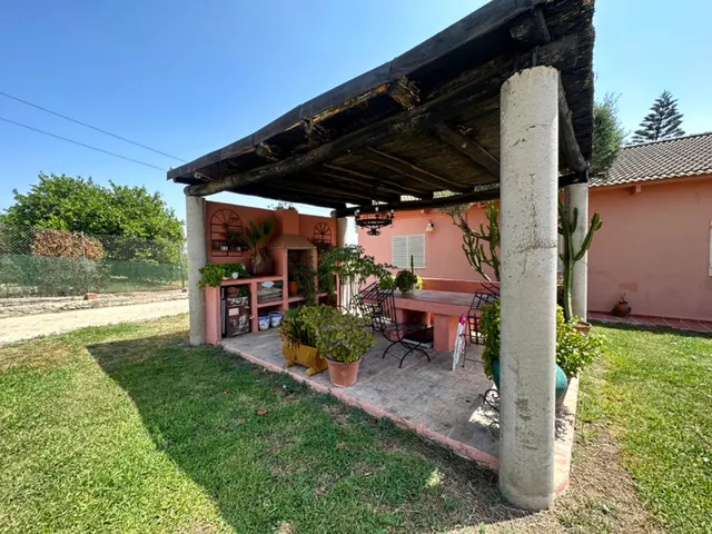 Exclusiva finca rústica con chalet independiente en la carretera Coria del Río - Palomares — 4