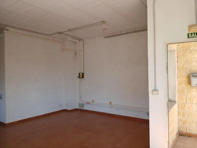 Local comercial con posibilidad de hacer vivienda — 6